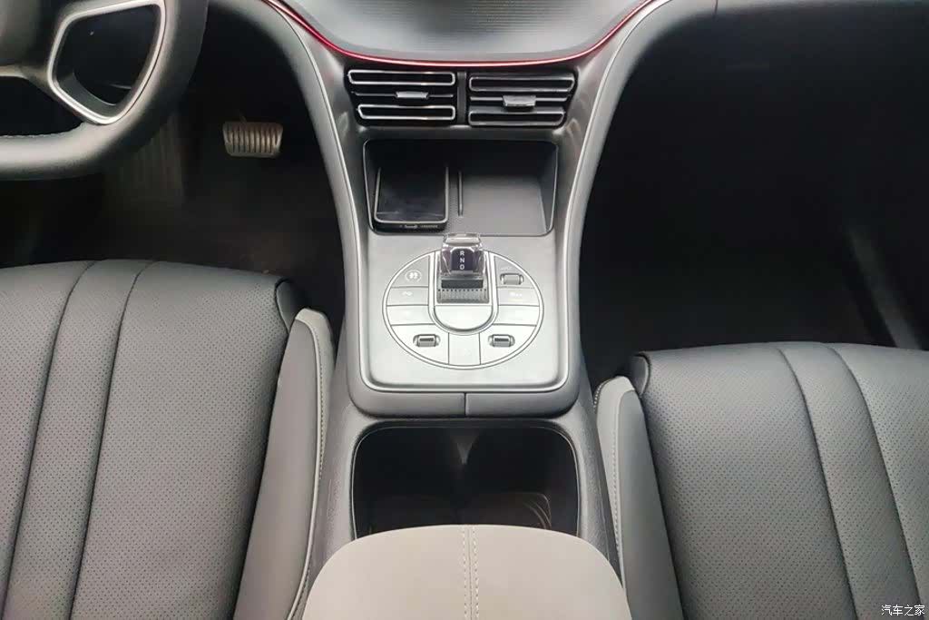 BYD HiAce, 2026 16
