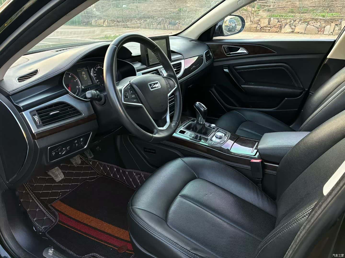 Zotye Z700, 2017 4
