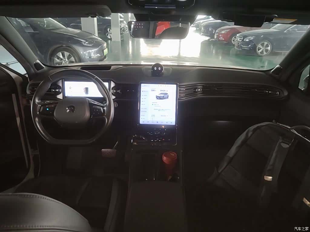 NIO ES8, 2023 10