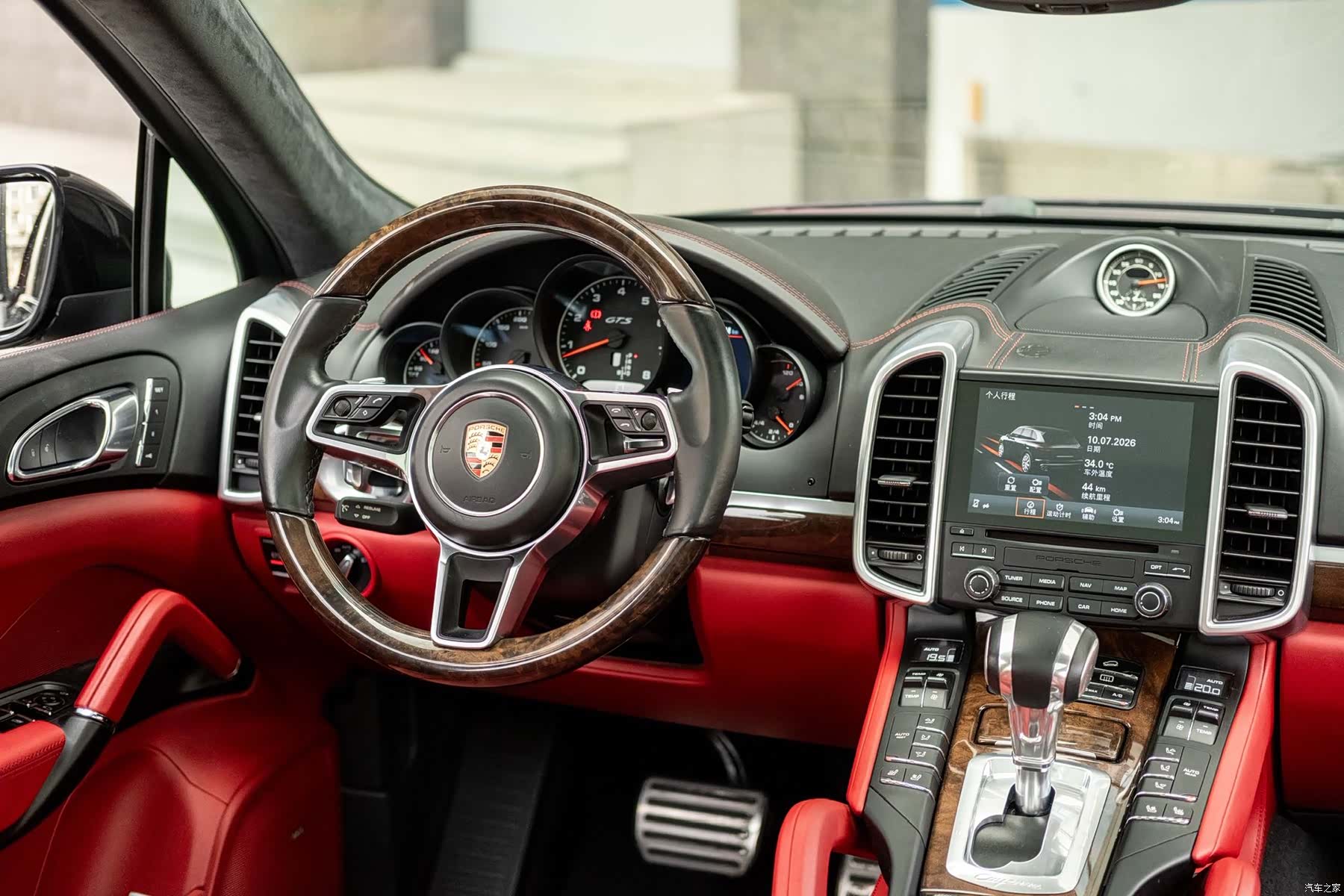 Porsche Cayenne, 2016 13