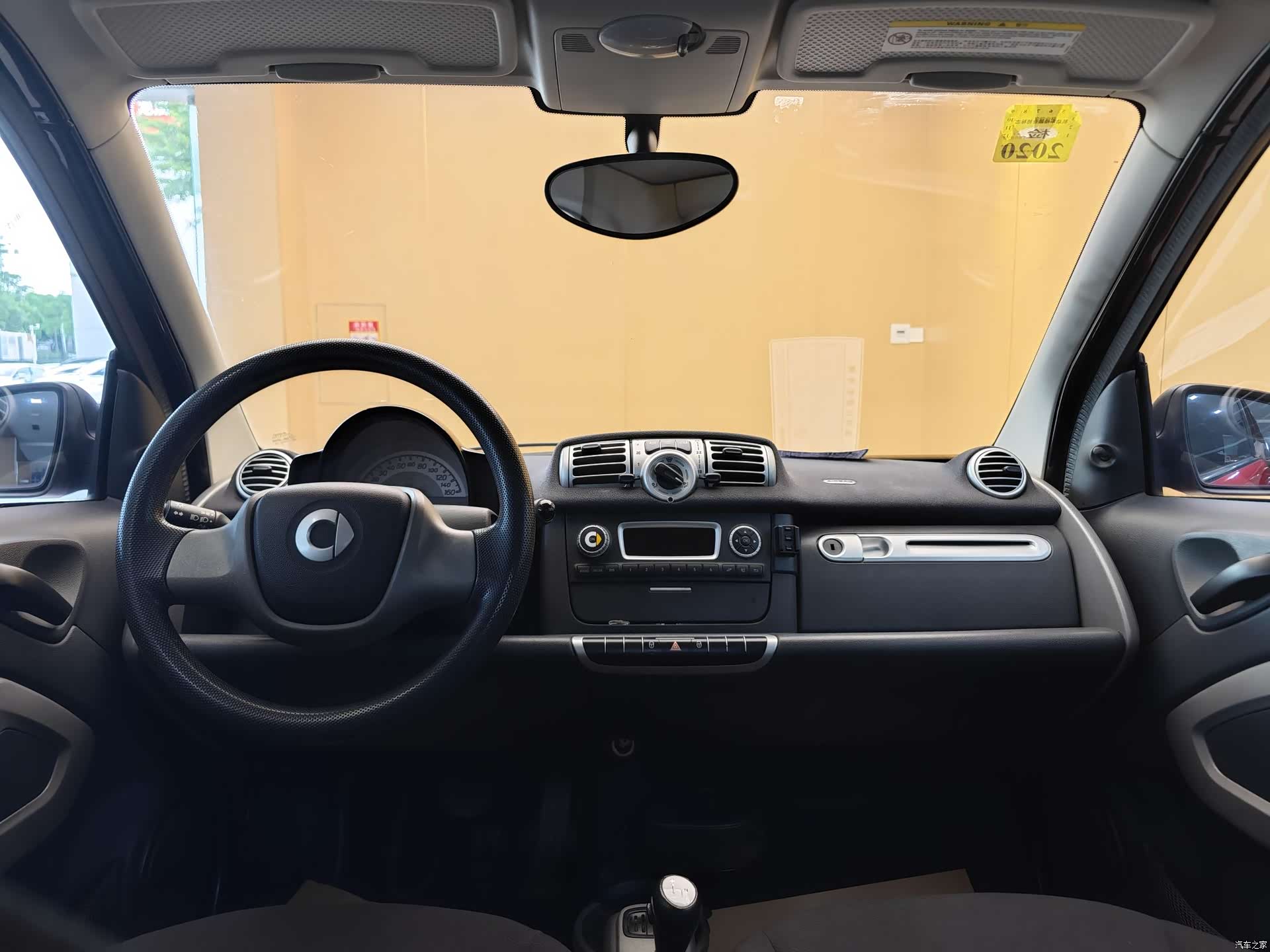 Smart Fortwo, 2011 19