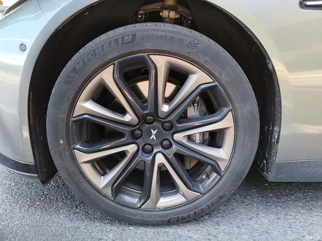 Xpeng P7, 2022 23