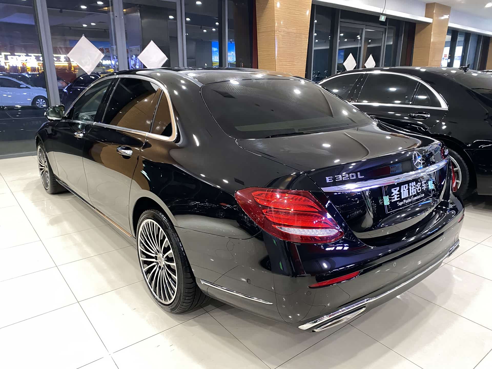 Mercedes-Benz E-Class, 2018 6