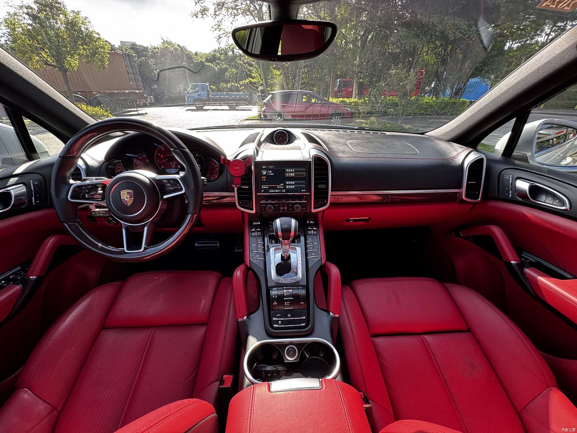 Porsche Cayenne, 2016 19