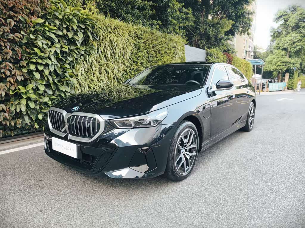 BMW i5 2025 eDrive 35L M Sport