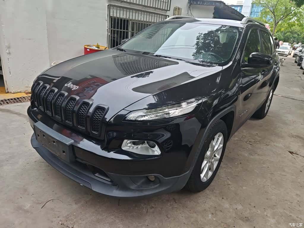 Jeep Cherokee, 2016 2