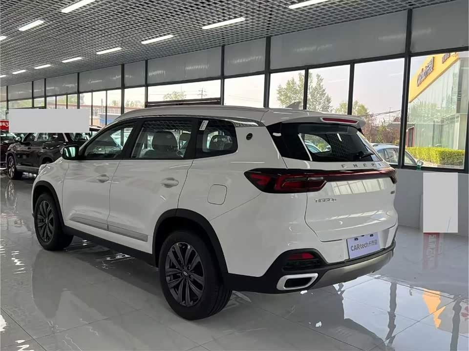 Chery Tiggo 8