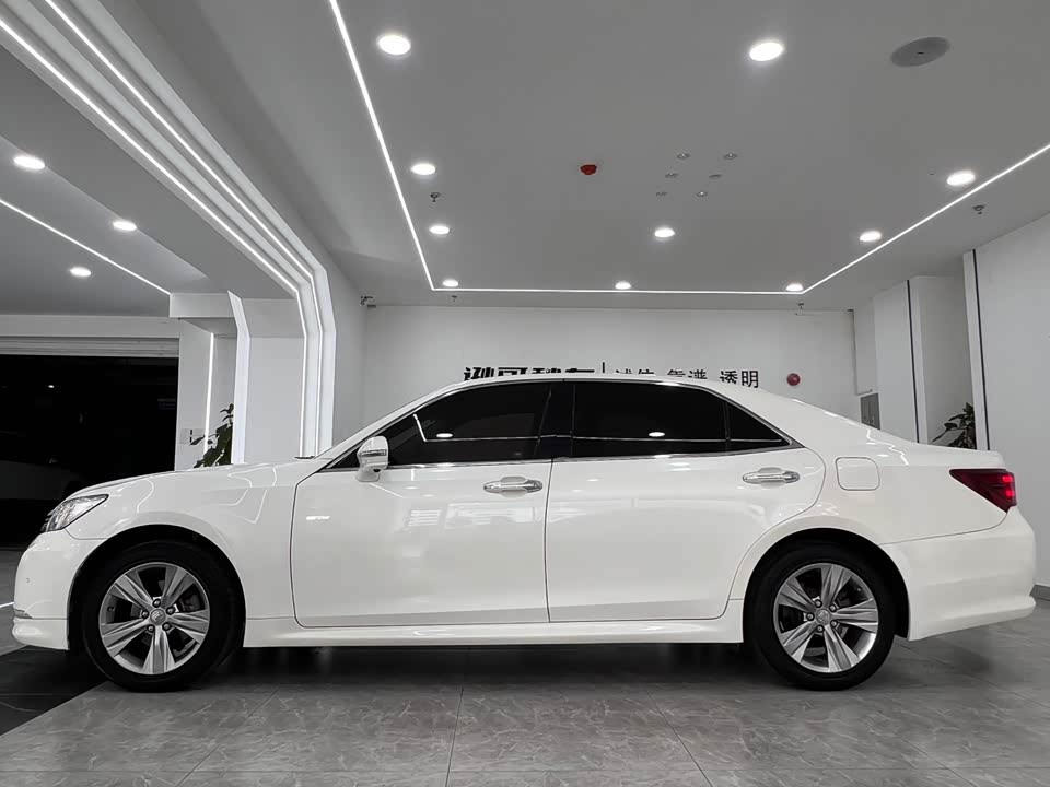 Toyota crown Toyota crown