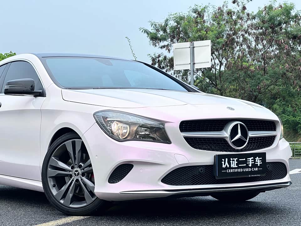Mercedes-Benz CLA