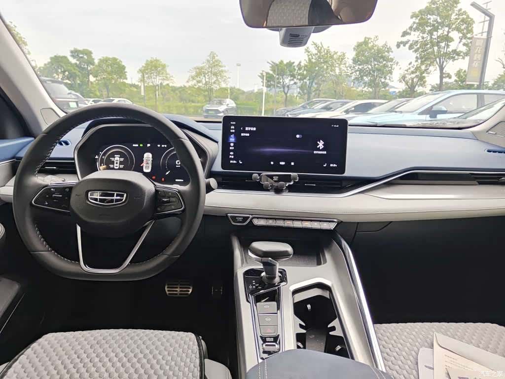 Geely Preface, 2021 8