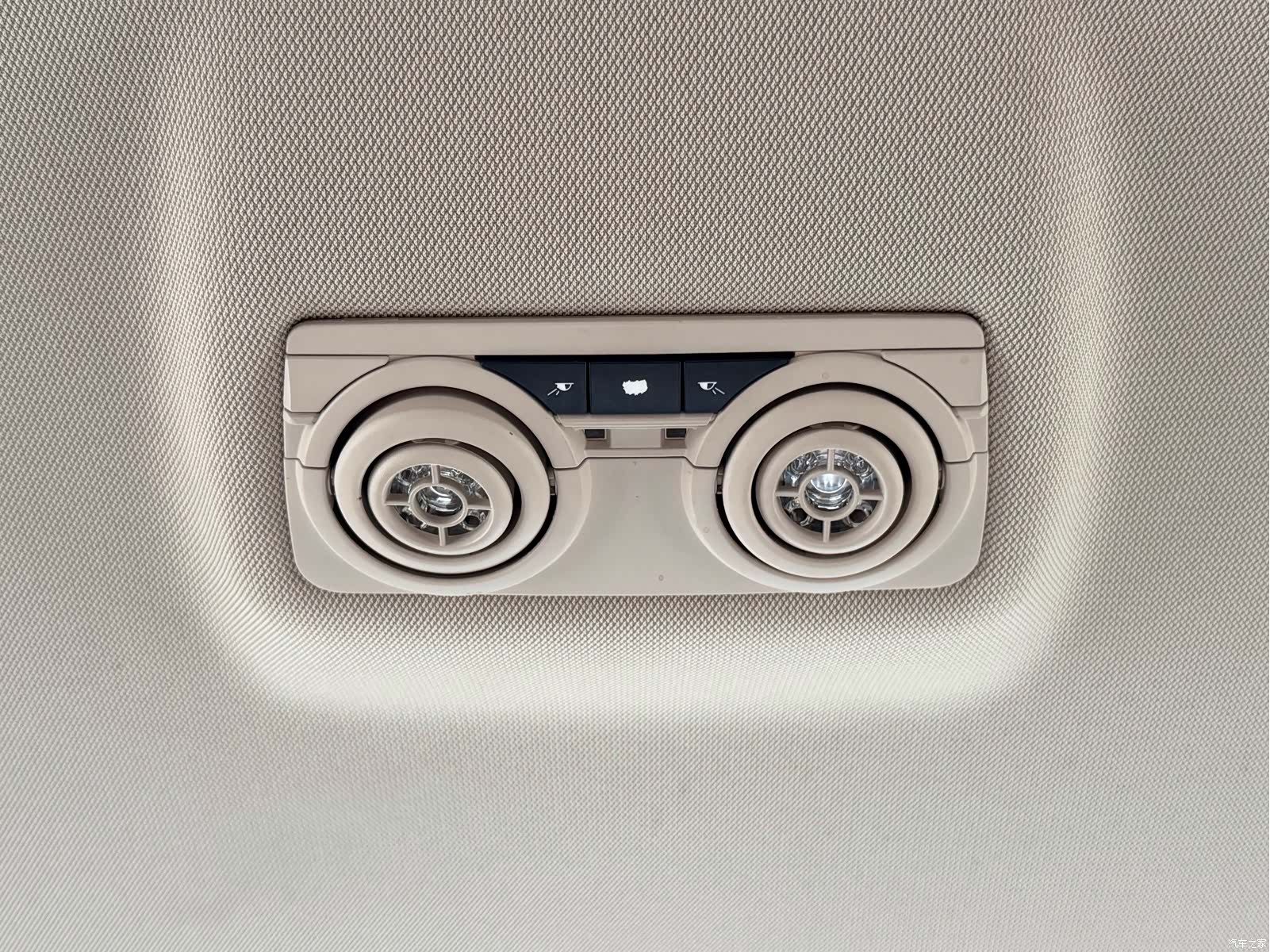 BMW 3 Series, 2019 32