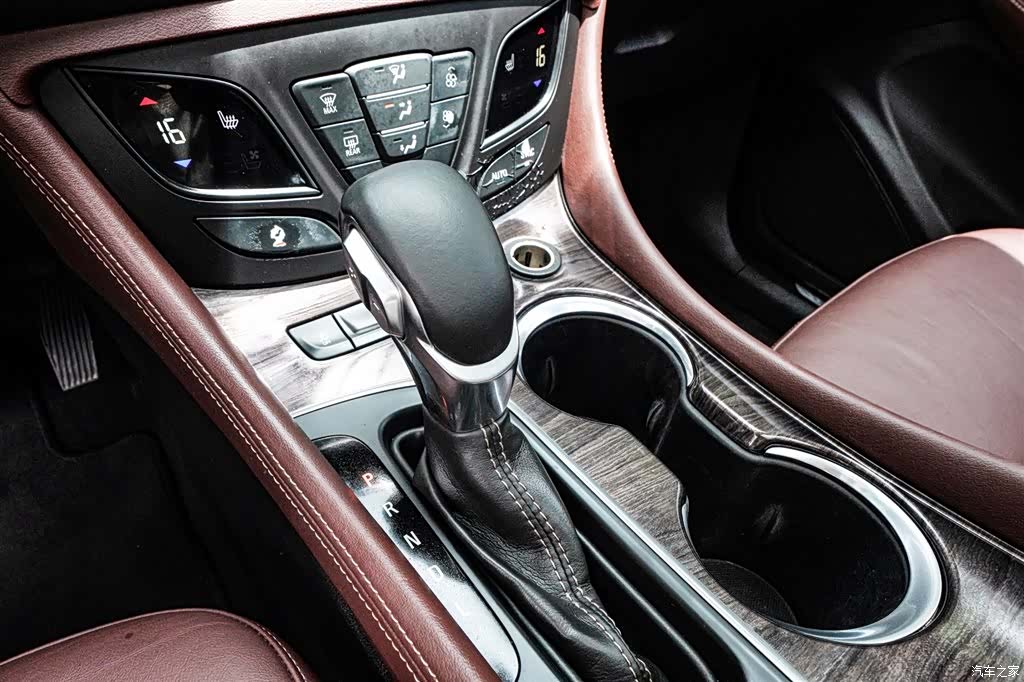 Buick Envision Plus, 2017 13