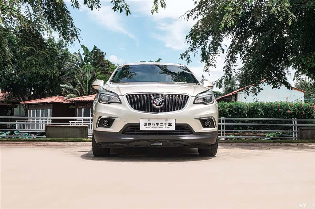 Buick Envision Plus, 2017 2