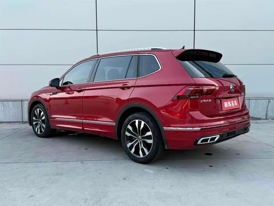 Volkswagen Tiguan L