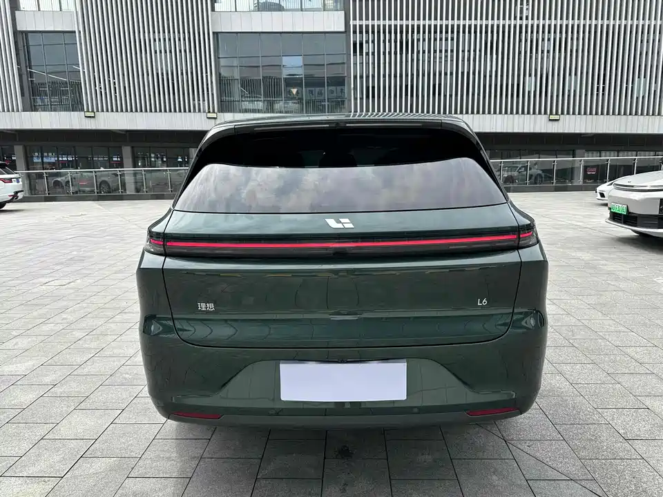 Li Auto Ideal L6