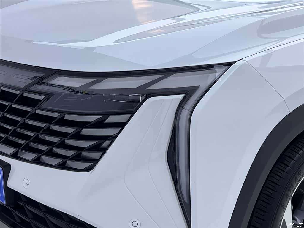 Geely Boyue, 2023 13