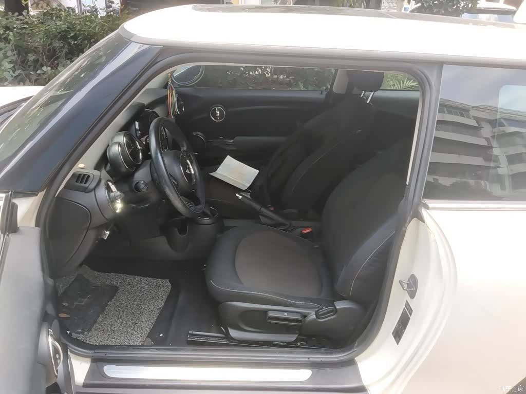 Mini ONE+, 2015 8