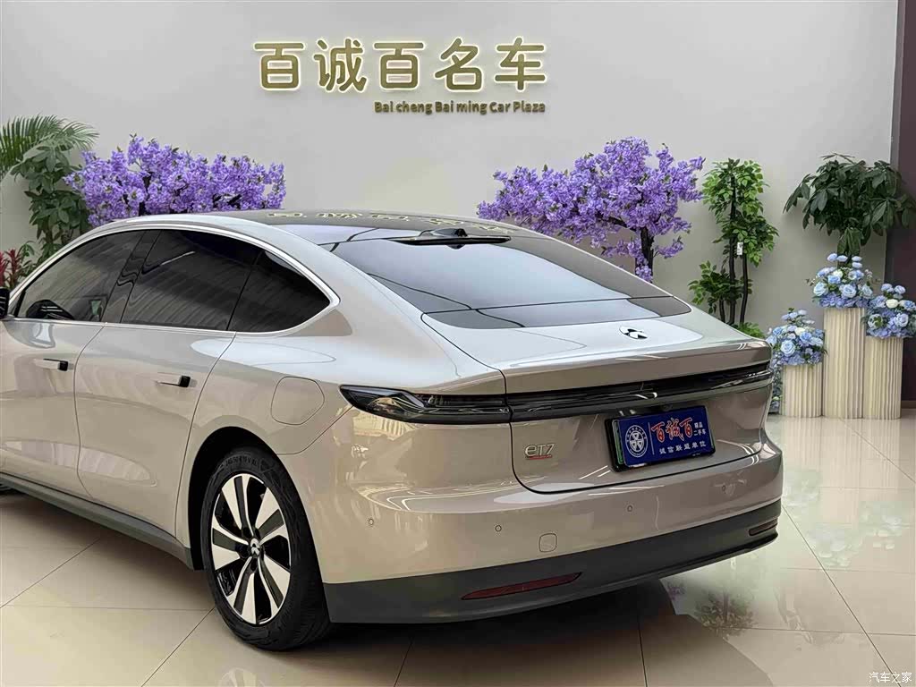 NIO ET7, 2023 9