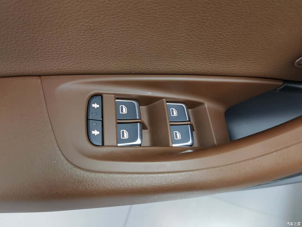 Audi A6L, 2019 9
