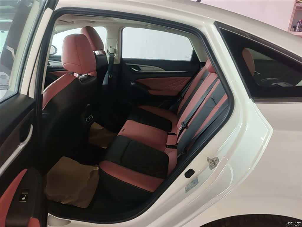 Changan Eado, 2025 17