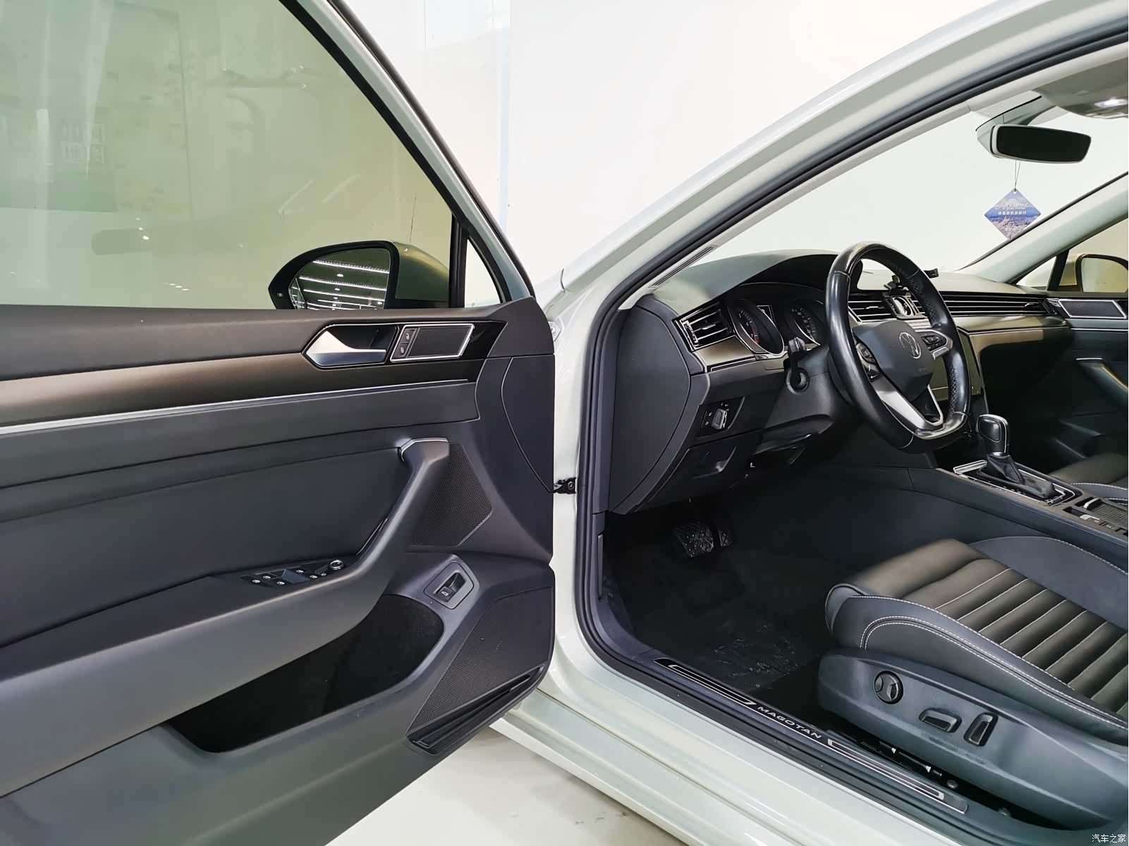 Volkswagen Magotan, 2020 13