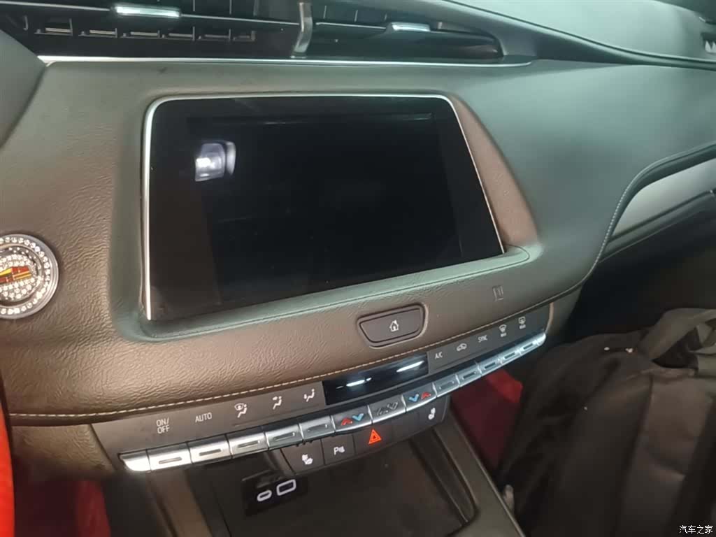Cadillac XT4, 2021 13