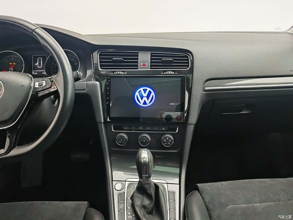 Volkswagen Golf, 2018 12