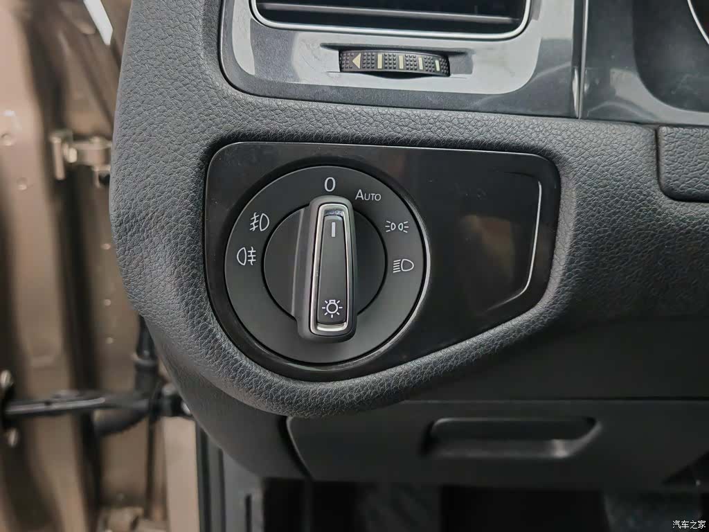 Volkswagen Golf, 2018 21