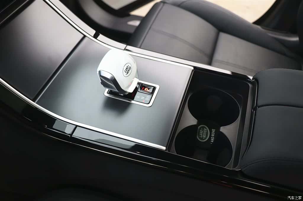 Land Rover Range Rover, 2024 14