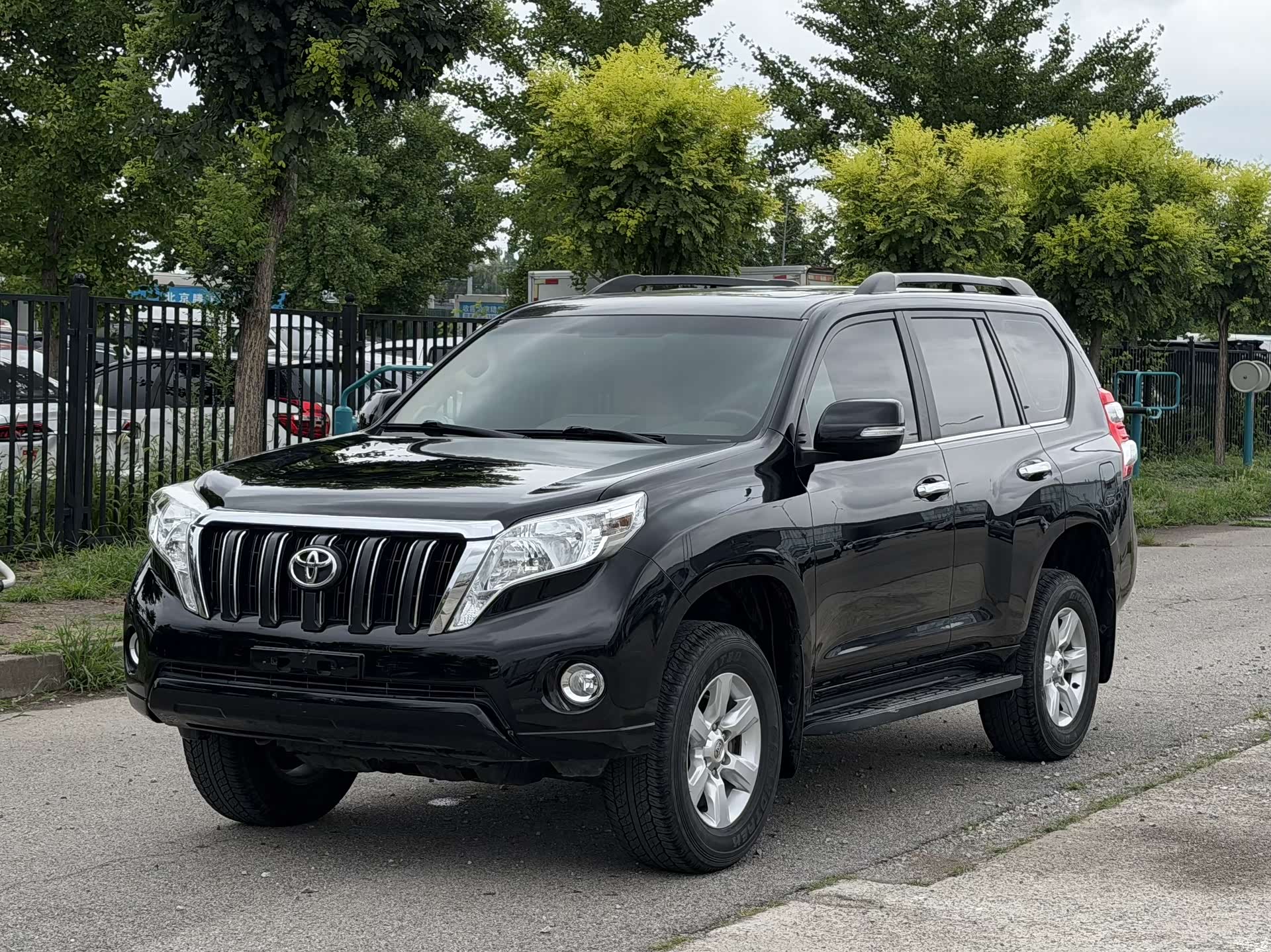 Toyota Prado
