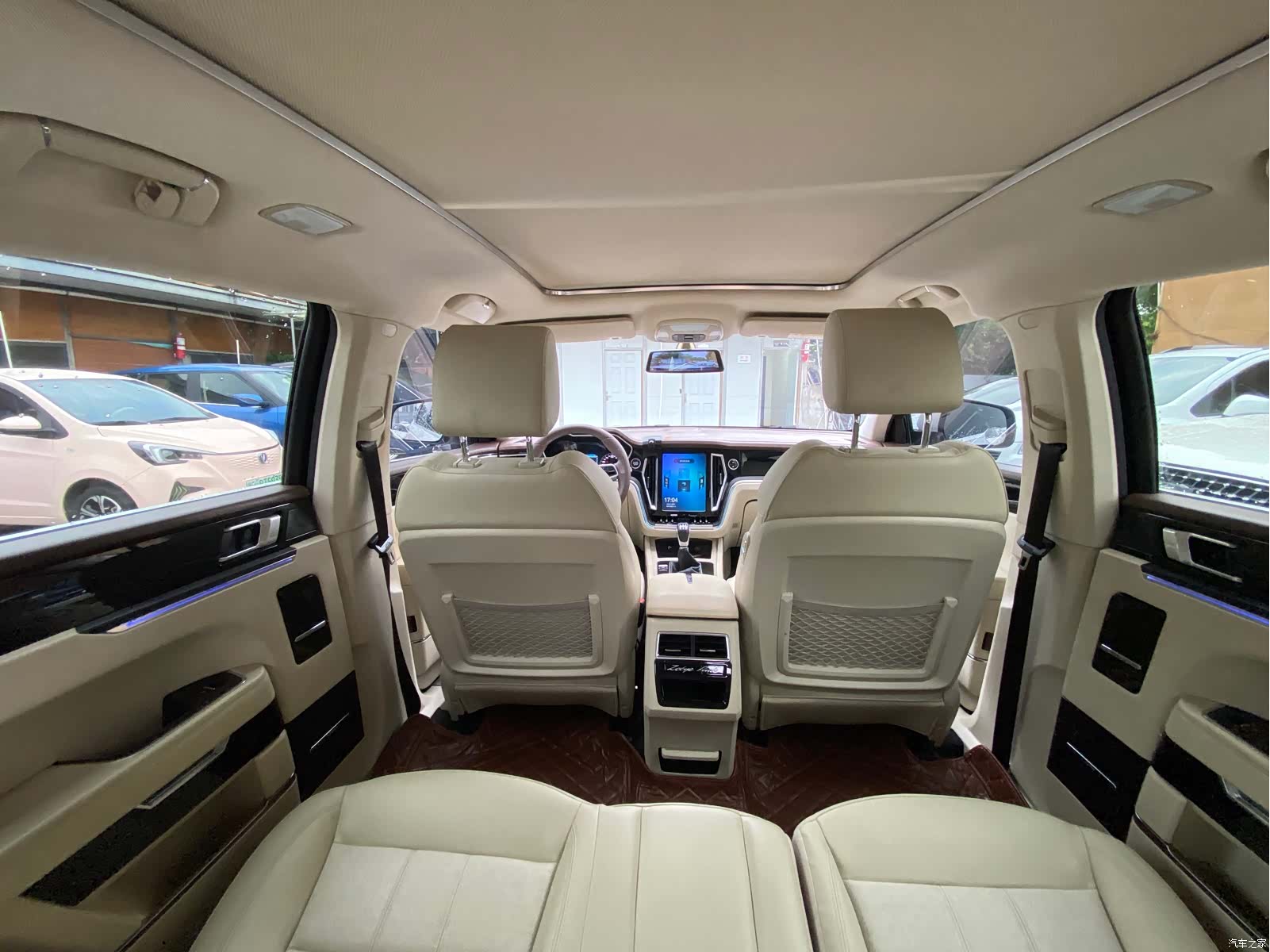 Zotye T700, 2018 11