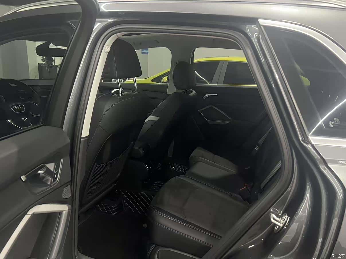 Audi Q3, 2023 все фото