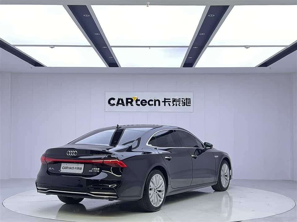 Audi A7L