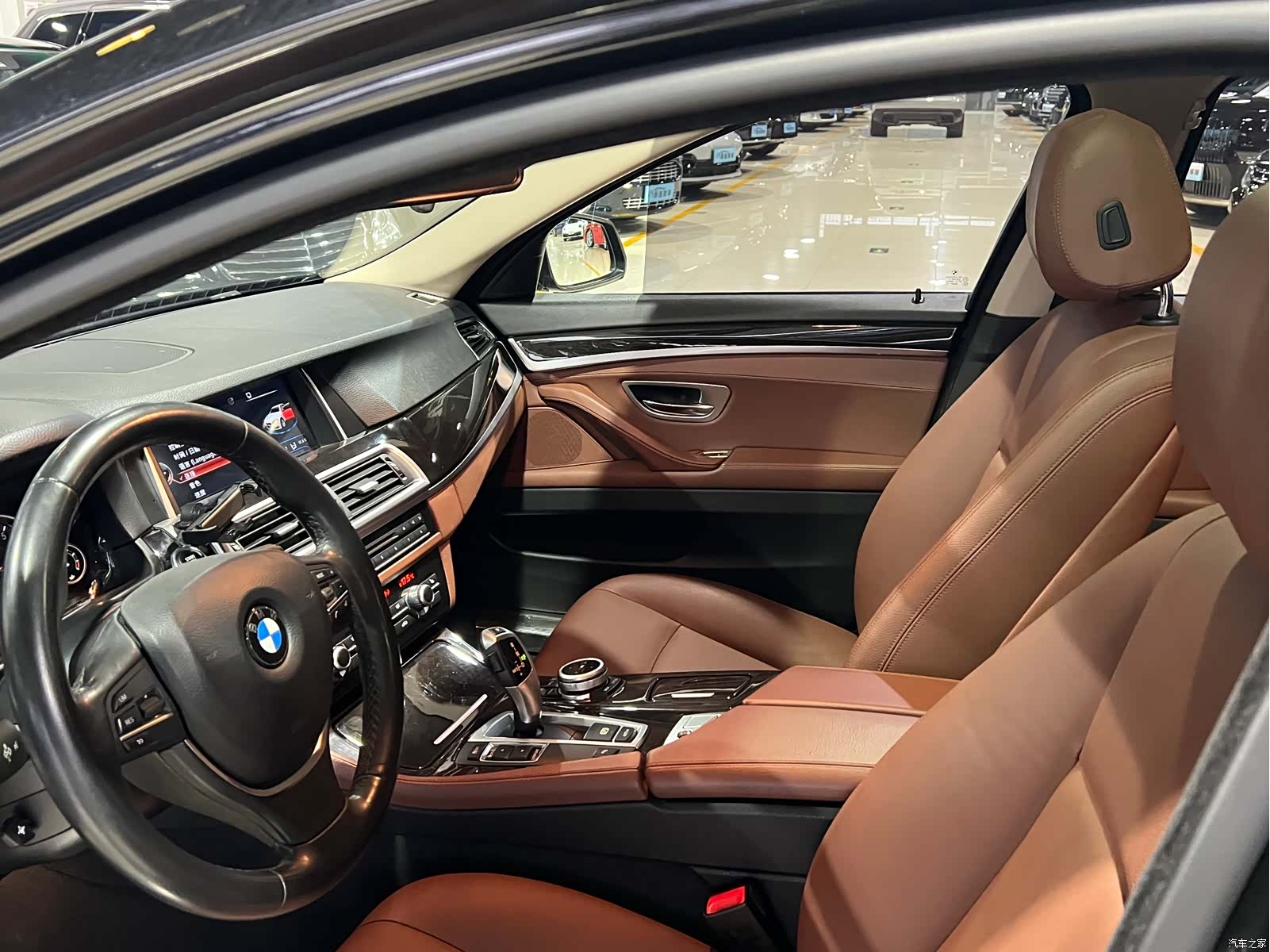 BMW 5 Series, 2017 14