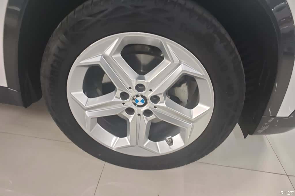 BMW X1, 2024 6
