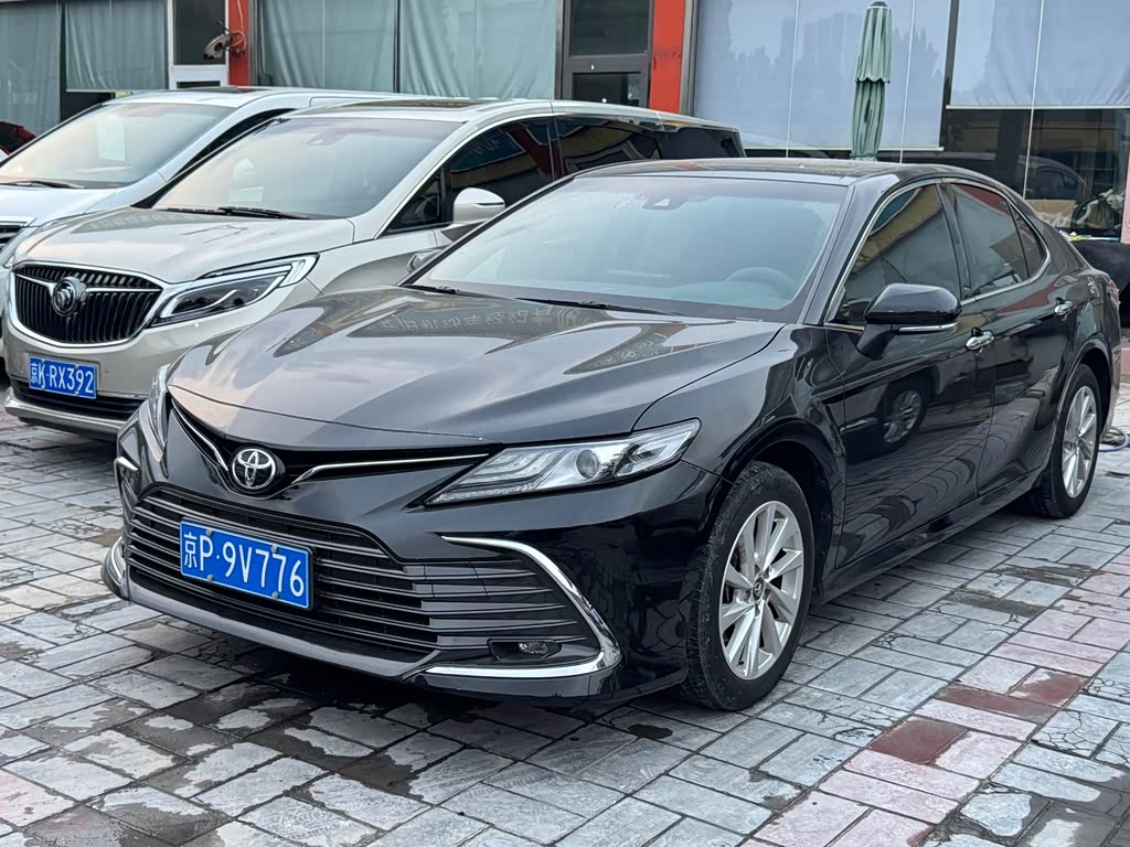 Toyota Camry 2021 2.0G Luxury