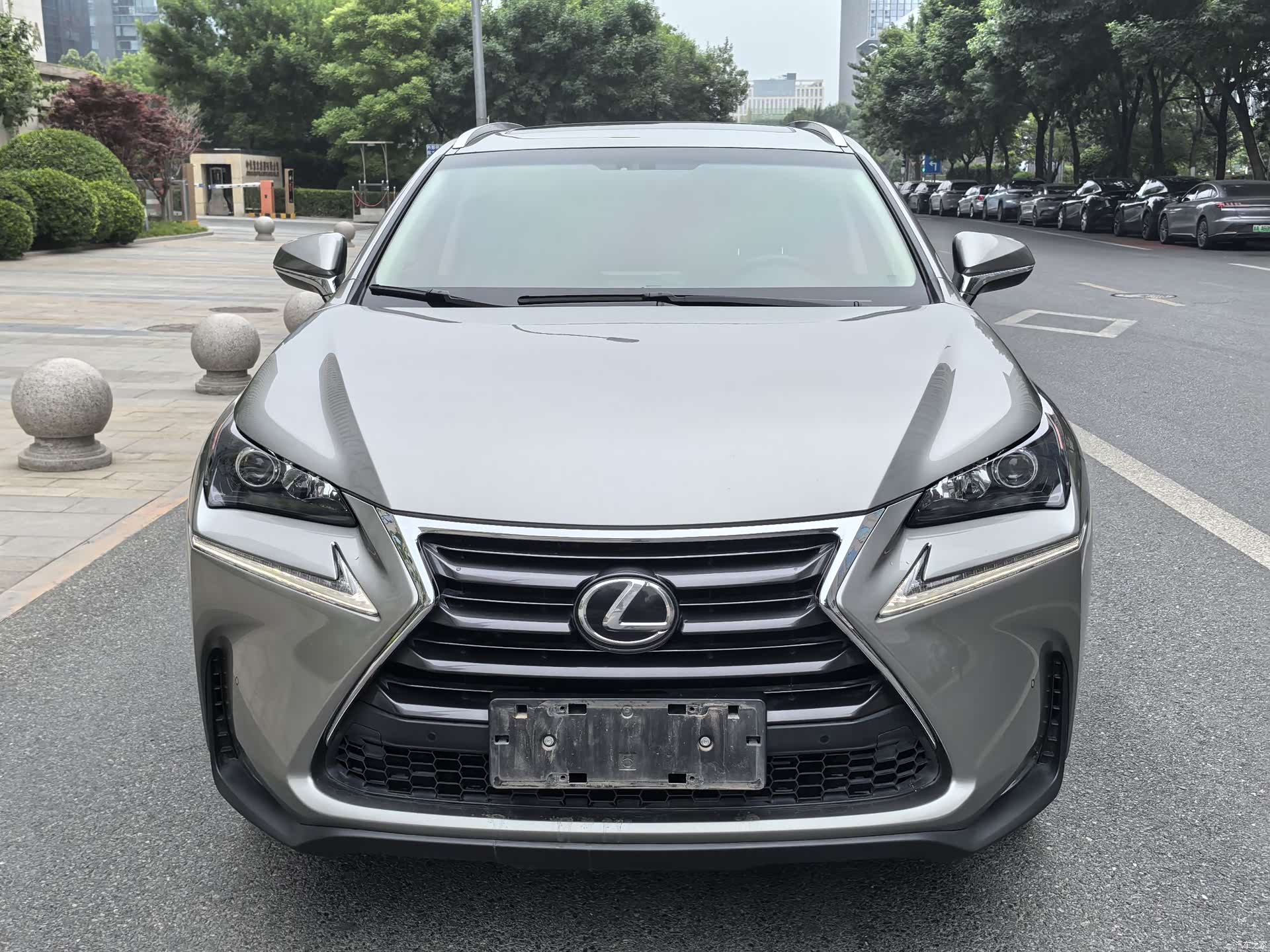 Lexus NX, 2017 8