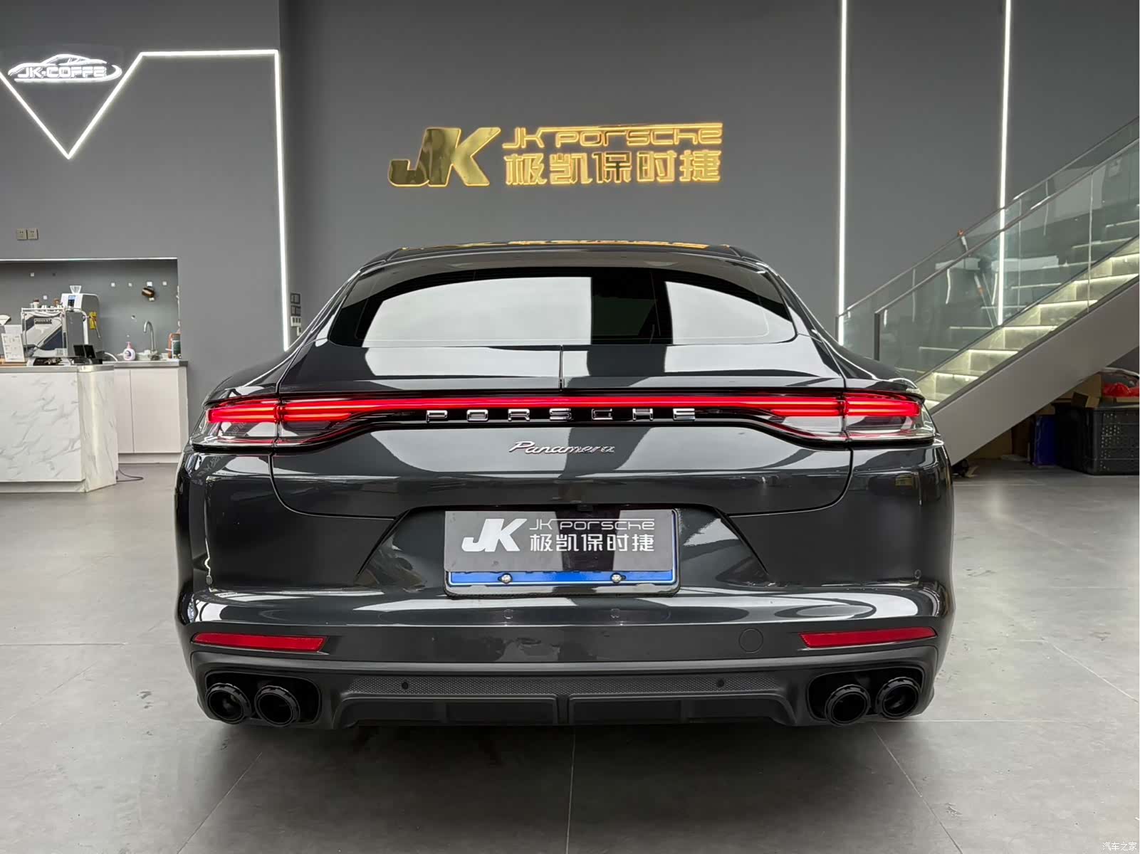 Porsche Panamera, 2021 все фото