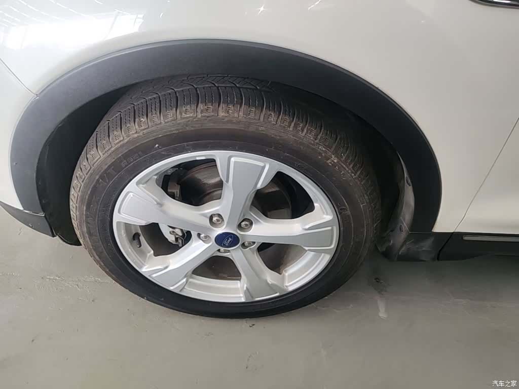 Ford Kuga, 2018 23