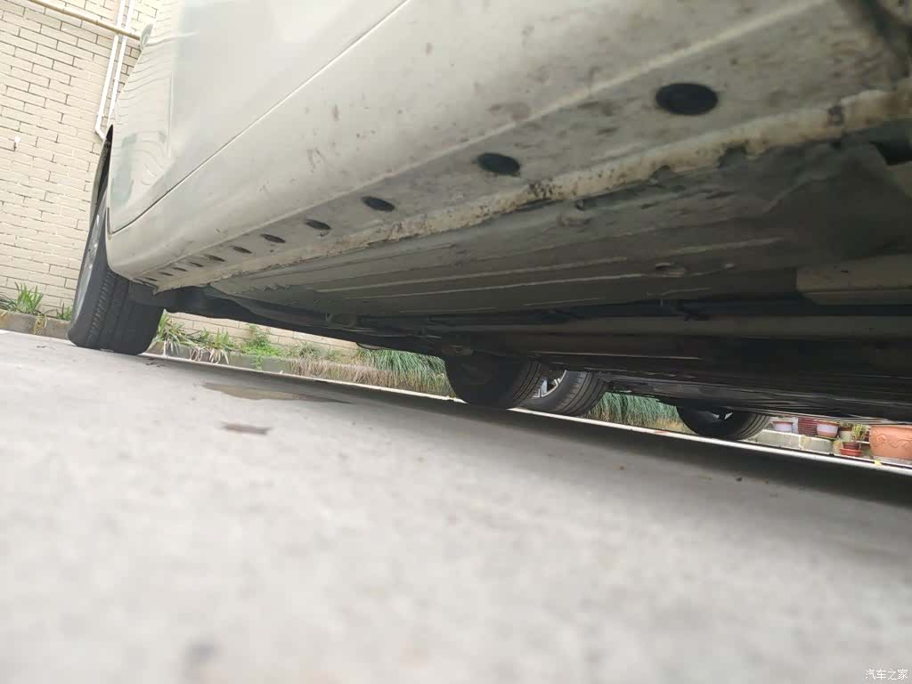Nissan Tiida, 2014 16