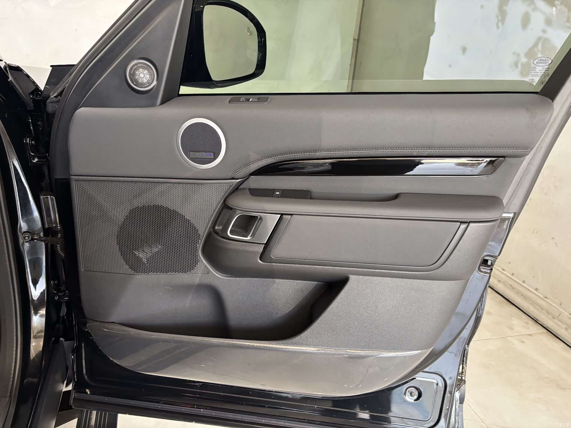 Land Rover Discovery, 2026 23