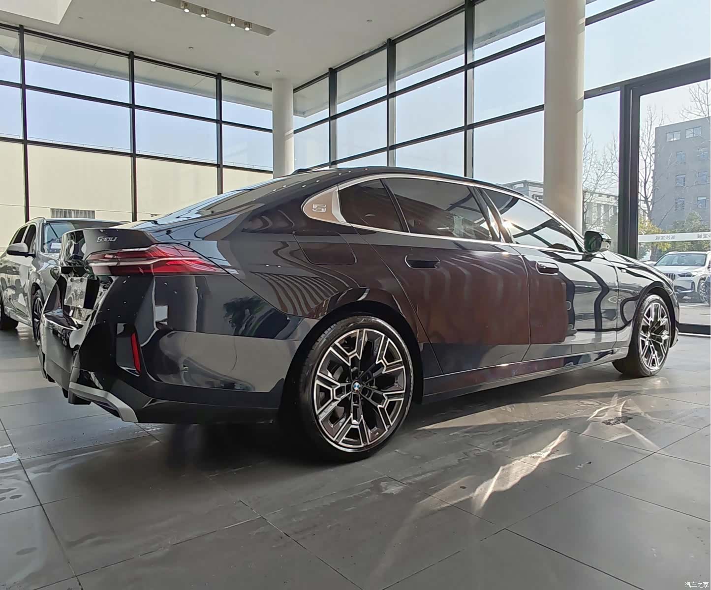 BMW 5 Series, 2024 16