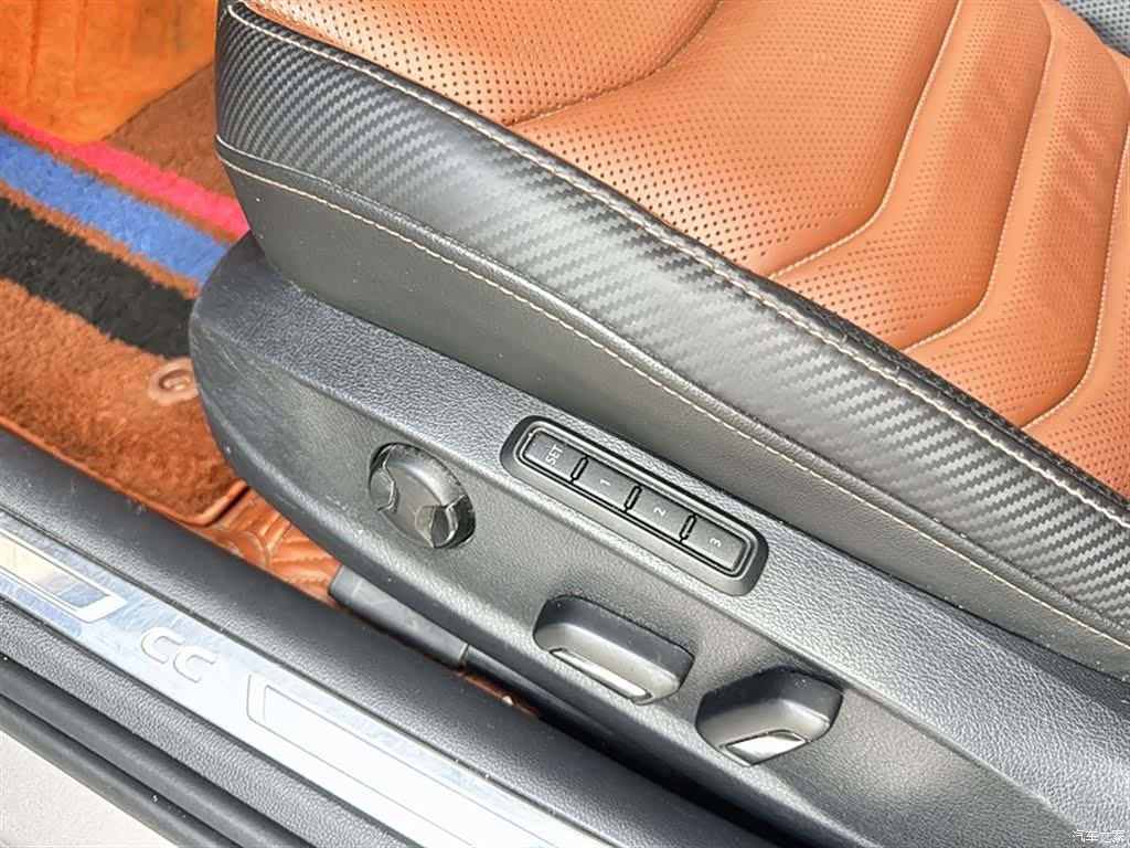 Volkswagen CC, 2019 10