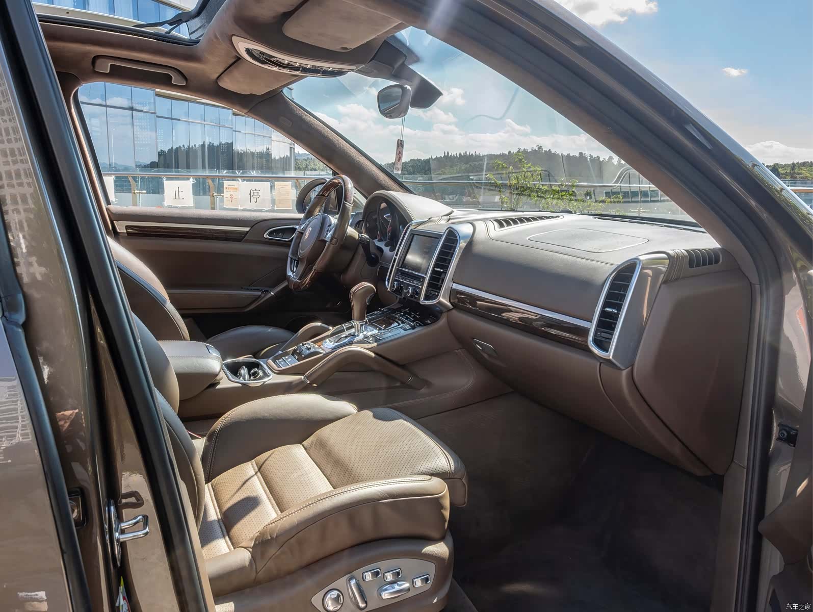 Porsche Cayenne, 2013 18