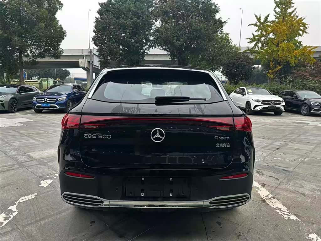 Mercedes-Benz EQE, 2025 7