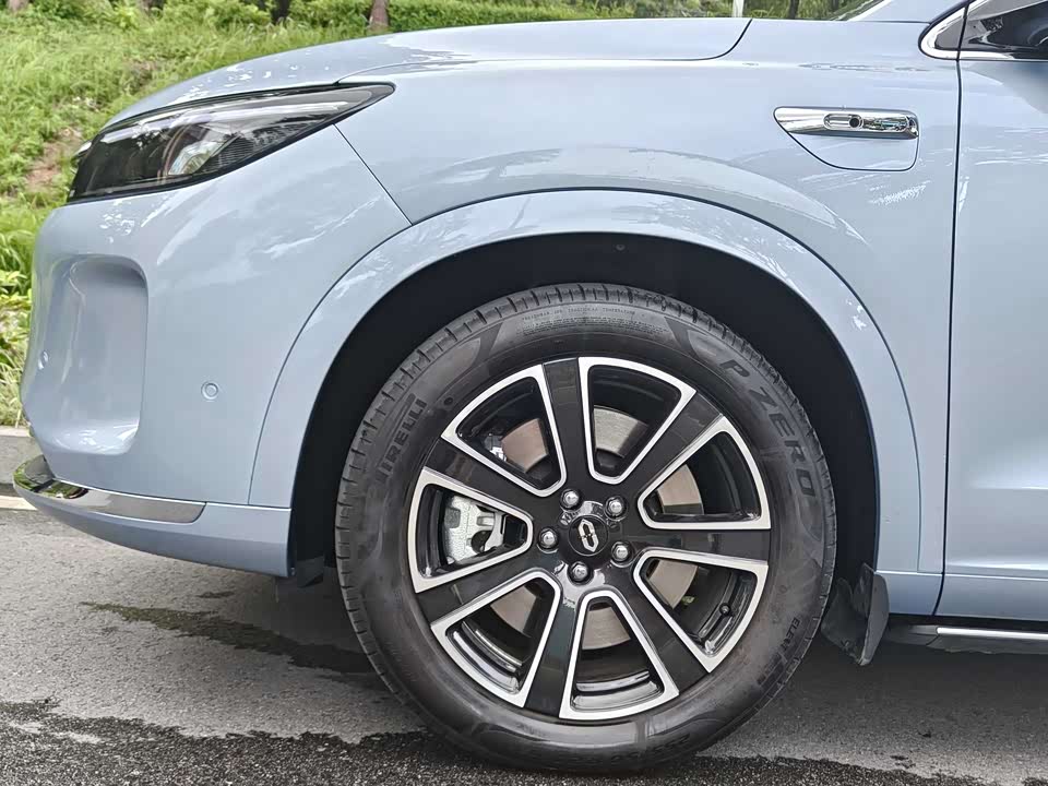 AITO Ask the world M7