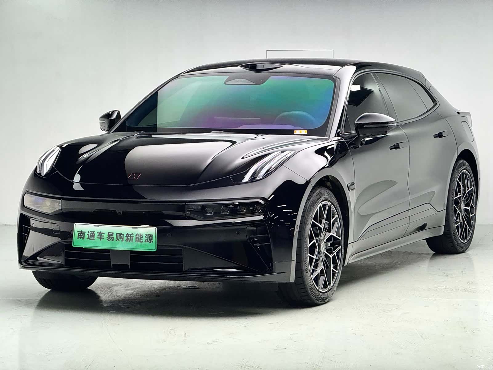 Zeekr 001