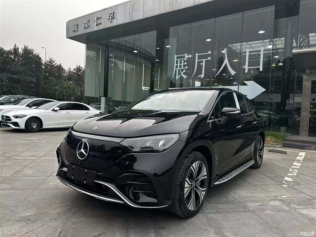 Mercedes-Benz EQE, 2025 4