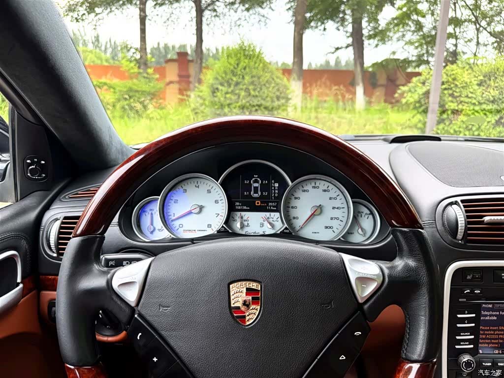 Porsche Cayenne, 2009 11