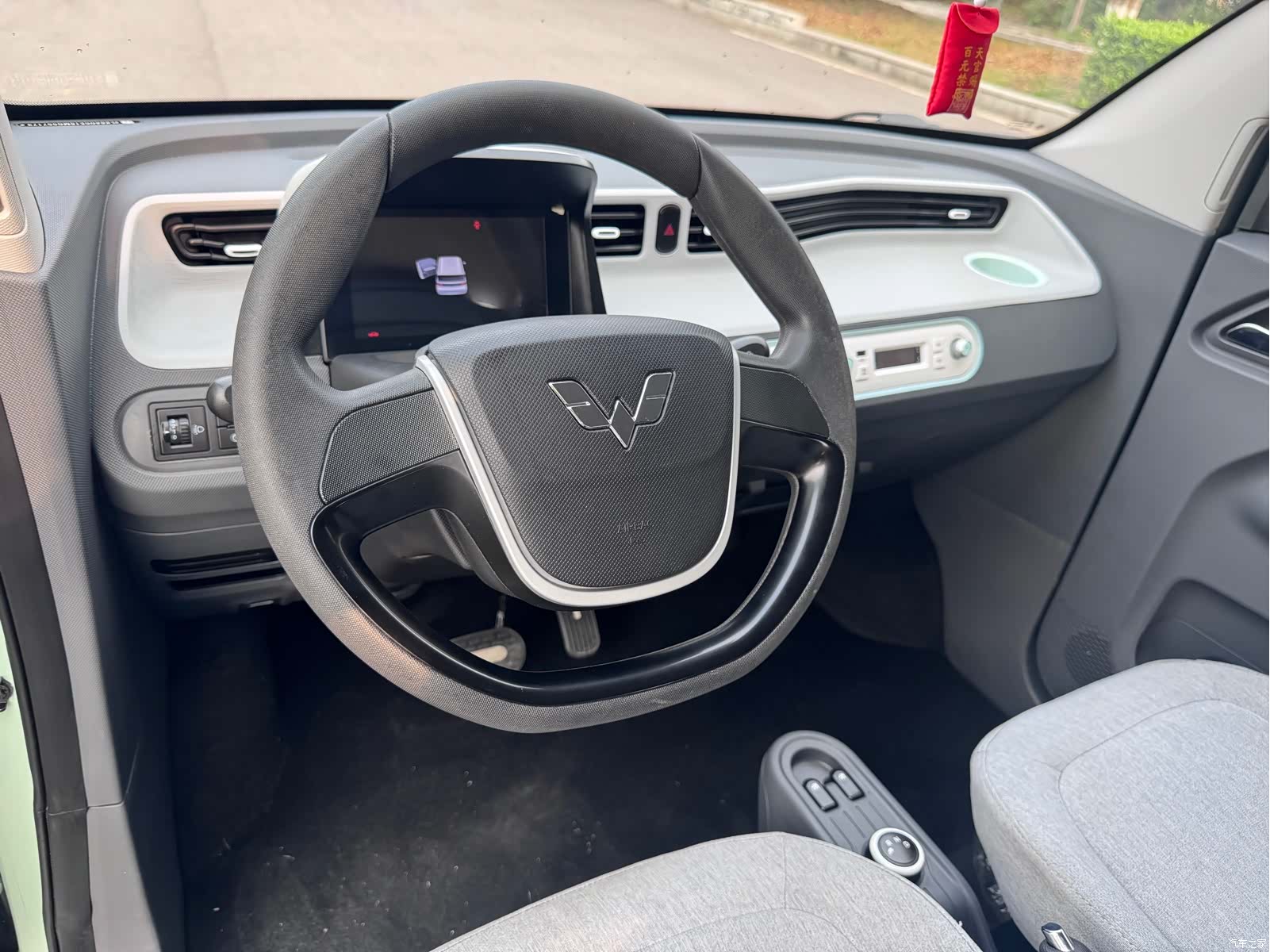 Wuling MINIEV, 2022 6